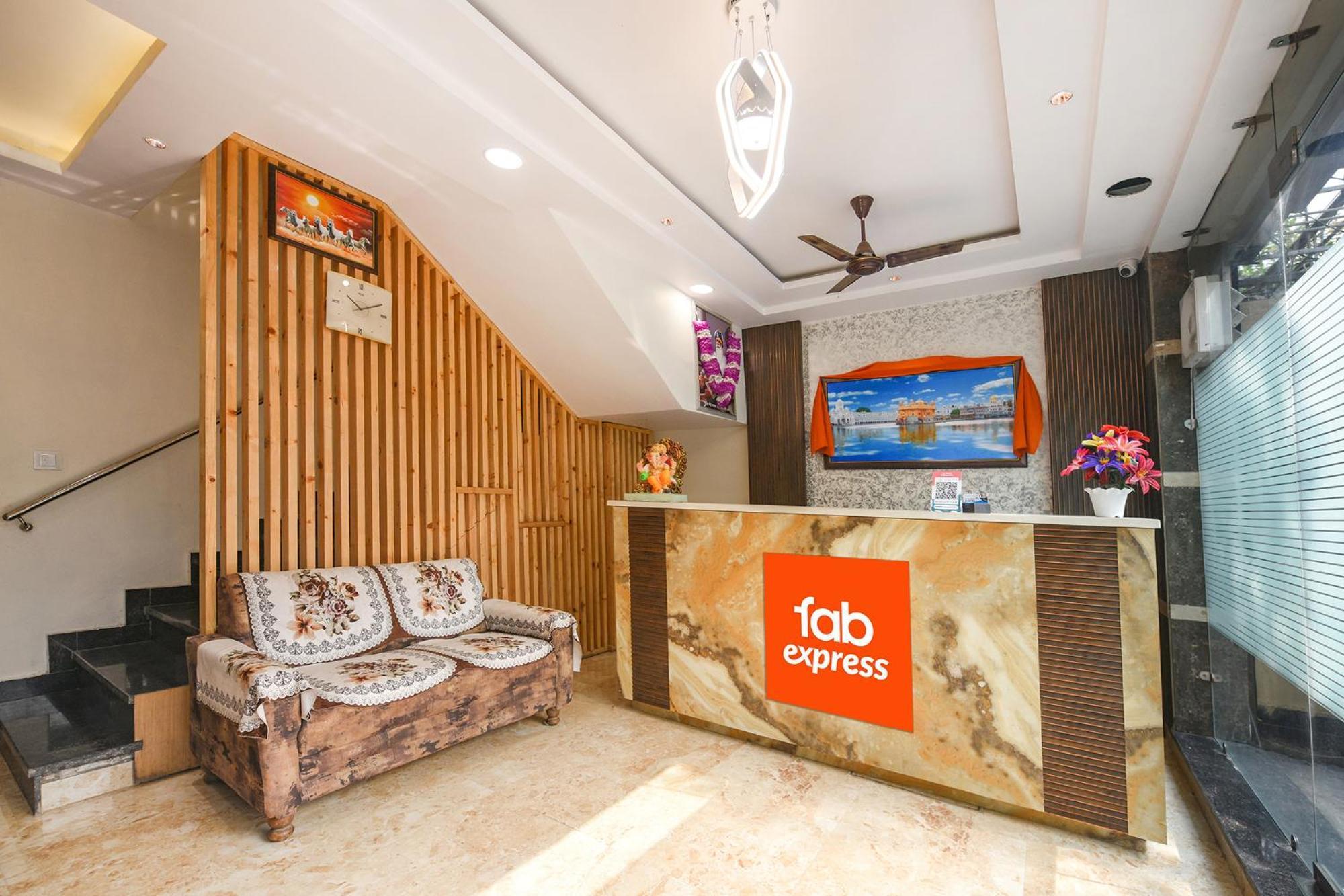 Fabhotel Golden Tree 阿姆利则 外观 照片