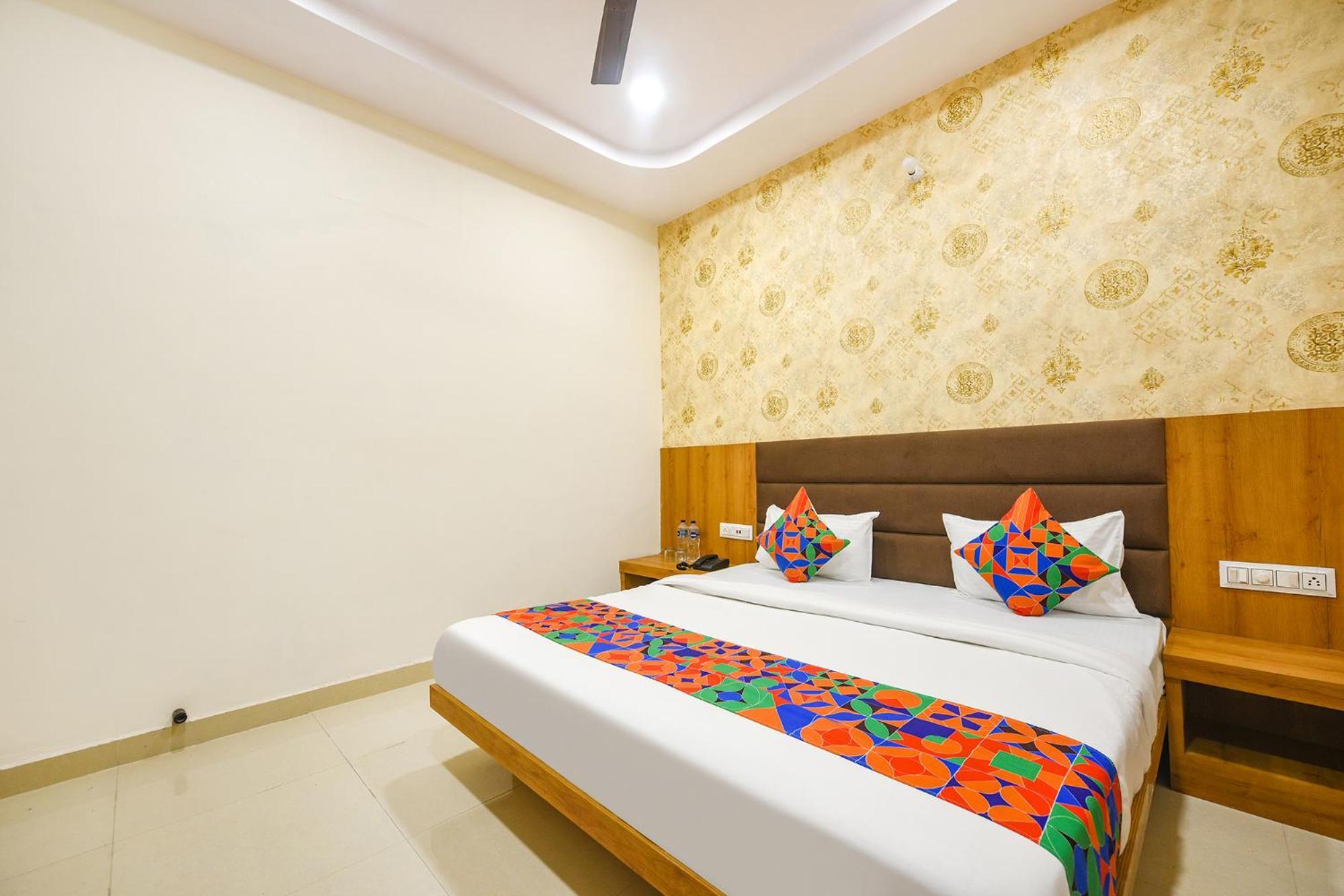 Fabhotel Golden Tree 阿姆利则 外观 照片